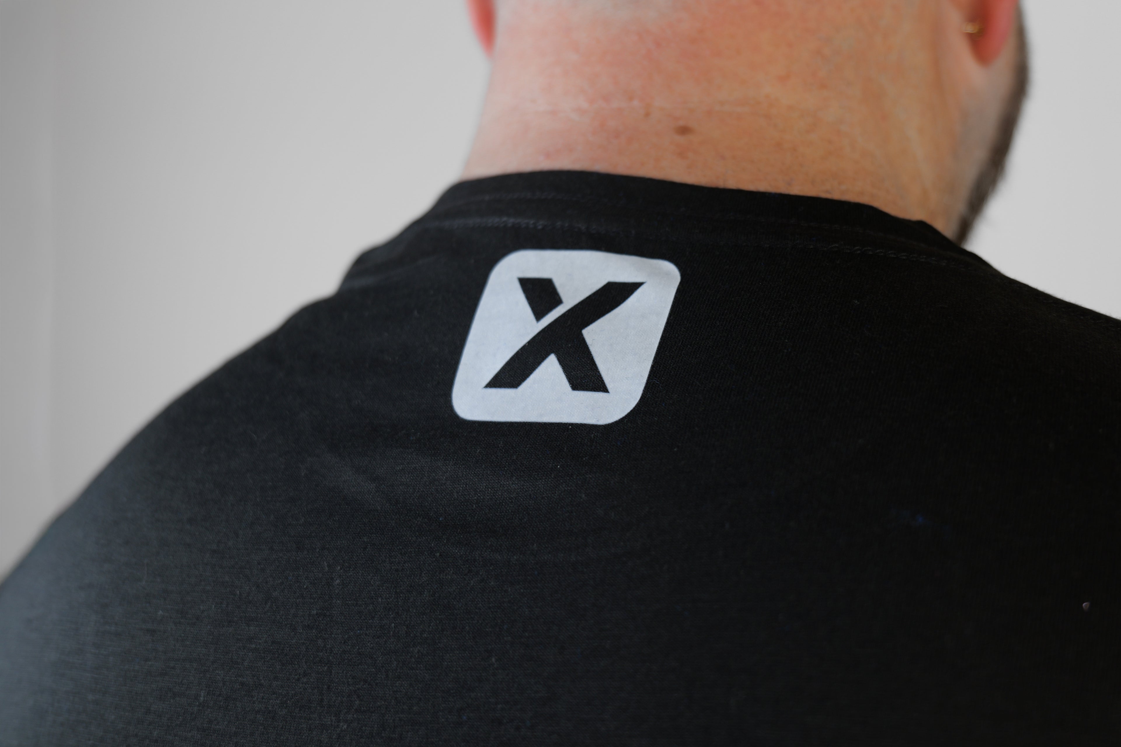 Camiseta Triblend Strivx Crew