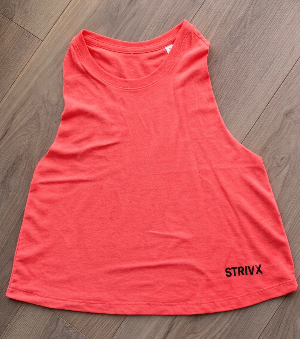 Camiseta de Tirantes Crop STRIVX